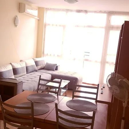 Апартамент Elit 4 Apartament H12 Слънчев бряг